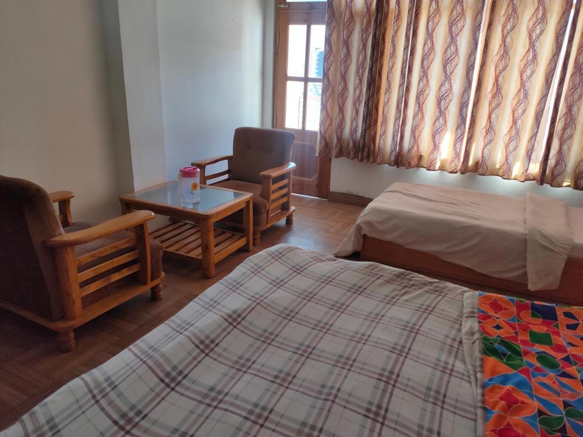 Hotel Bhrigu مايالي المظهر الخارجي الصورة