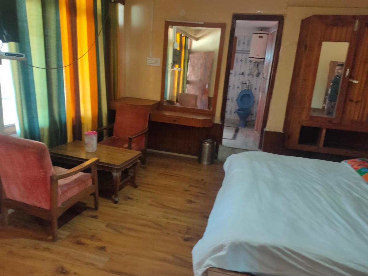 Hotel Bhrigu مايالي المظهر الخارجي الصورة